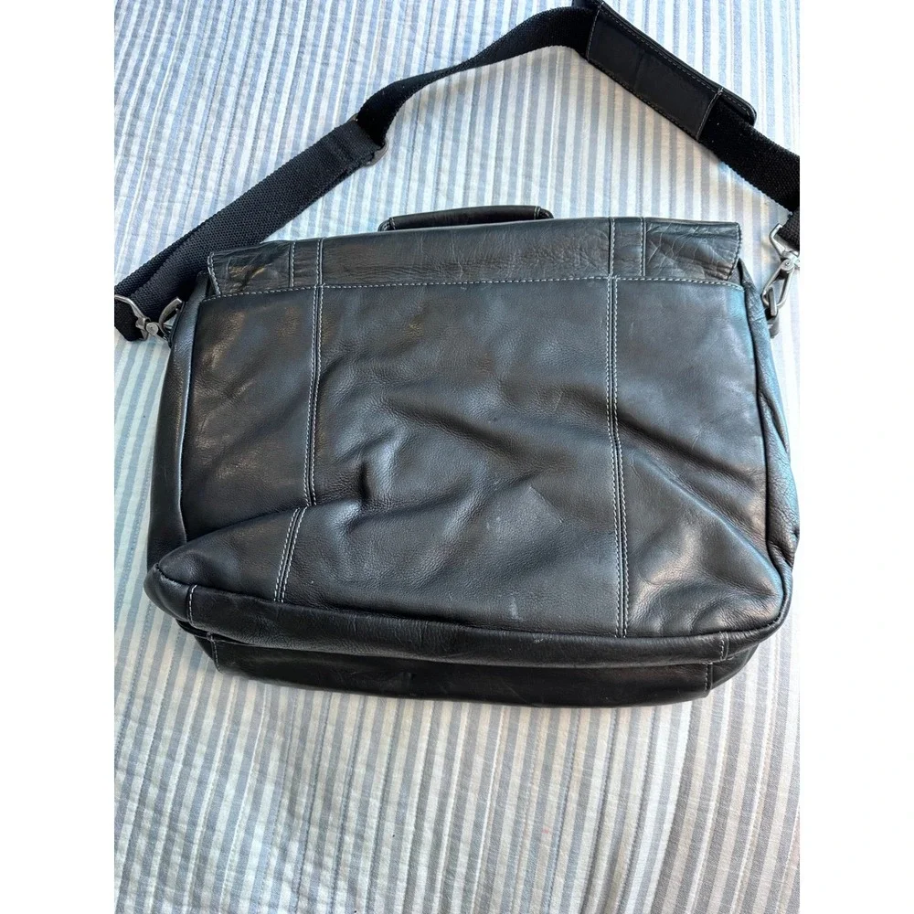 Samsonite‎ Black Leather Messenger Bag Laptop Briefcase Flap Over Crossbody